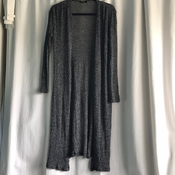 Black Forever 21 Cardigan - Picture 1 of 3